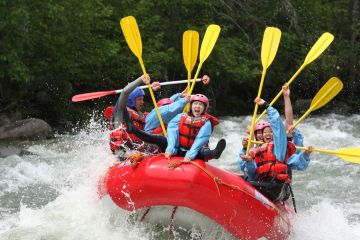 Nahatlatch rafting 34