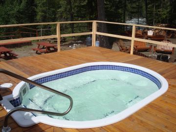 Hot tub